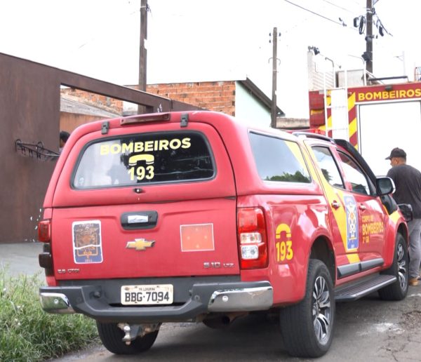 O Corpo de Bombeiros foi ao local