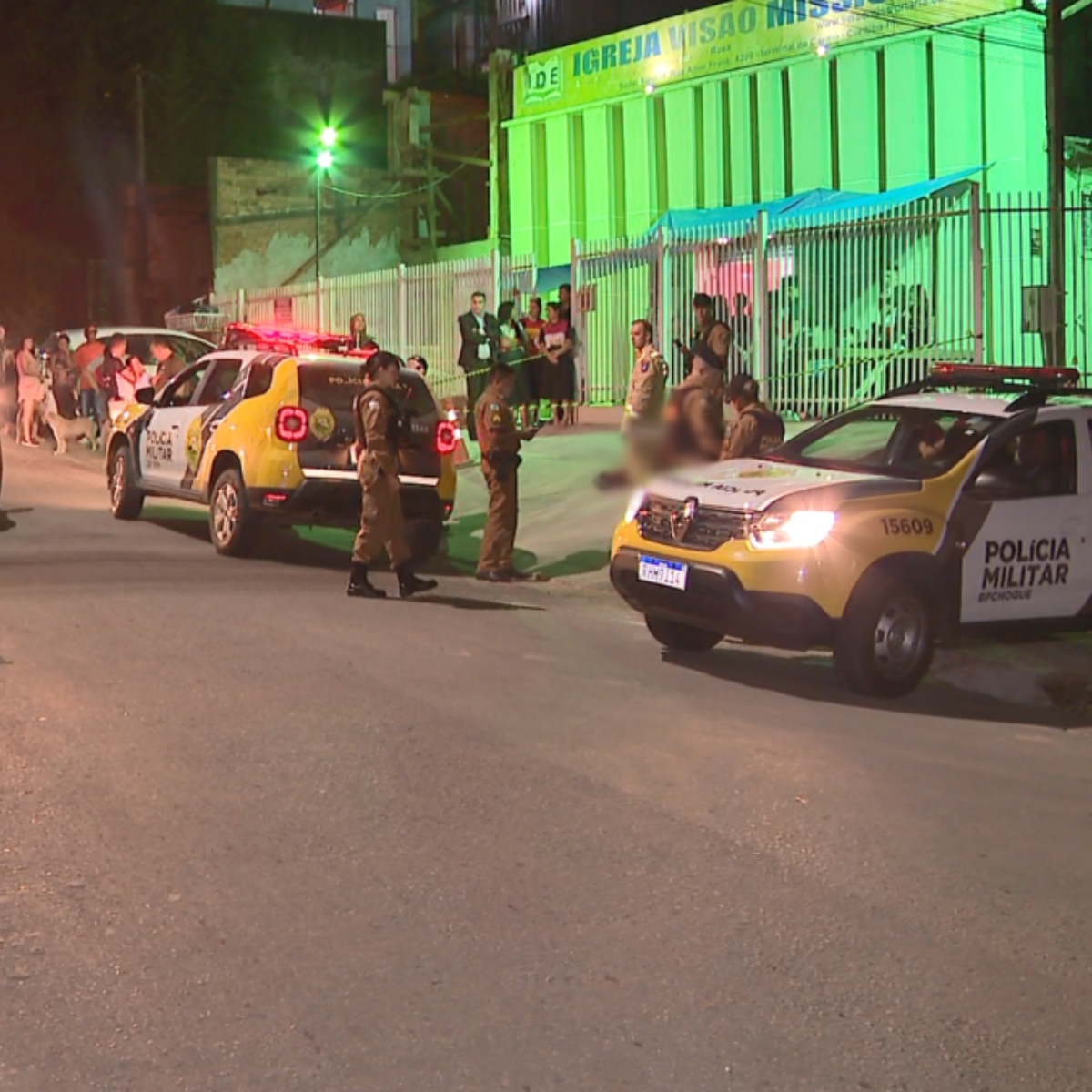  baleado igreja tráfico drogas 