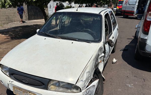 carro batido em acidente que matou motoboy