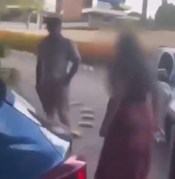 Pastor é flagrado pela esposa em porta de motel com suposta “irmã” da igreja