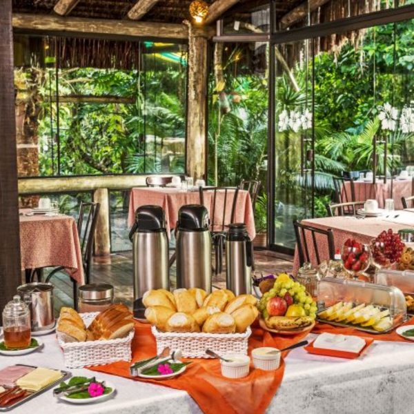 Pousada e Restaurante Fim da Trilha, na Ilha do Mel