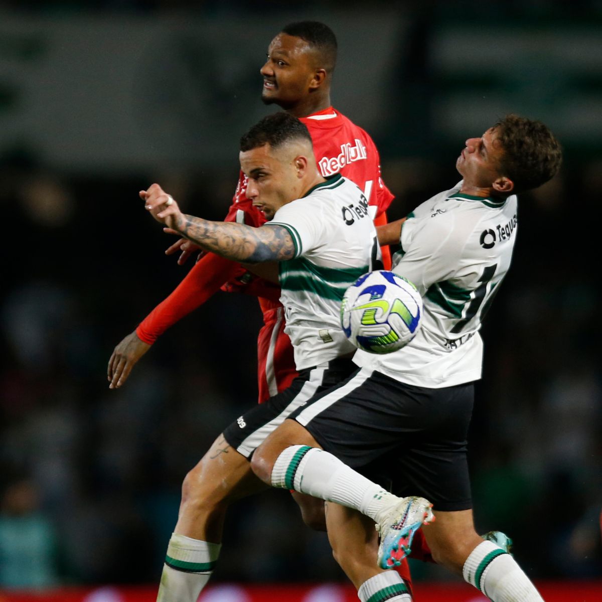 Coritiba x Botafogo: veja onde assistir, escalações, desfalques e