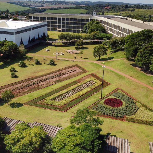 universidades estaduais