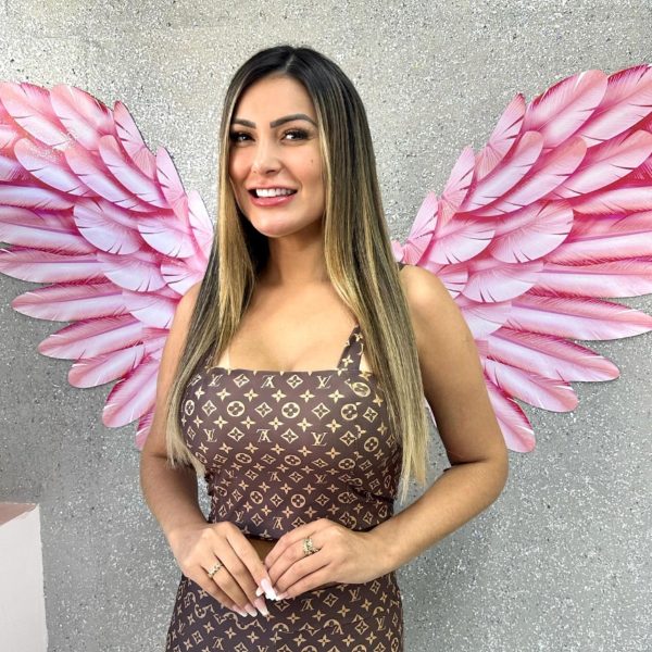 Andressa Urach promete chocar com próximo filme