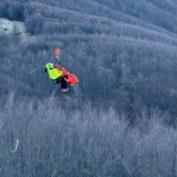 Campeã de Rali morre após cair quase 50 metros de montanha durante caminhada