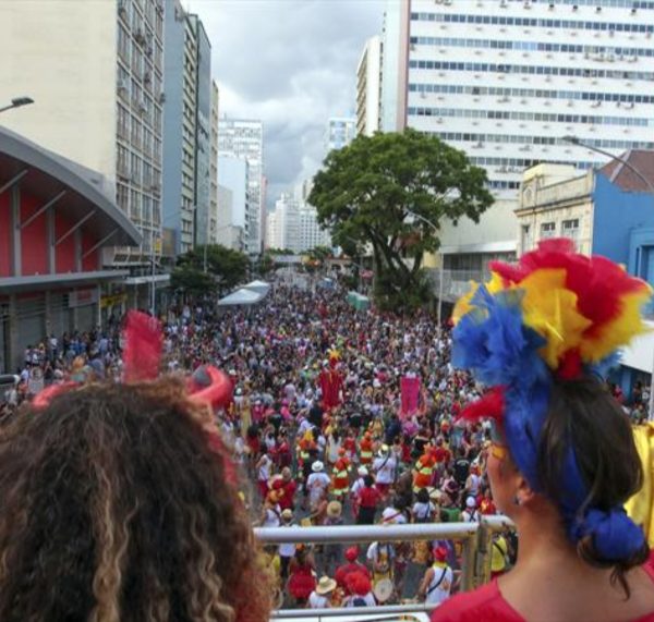 pré-carnaval curitiba