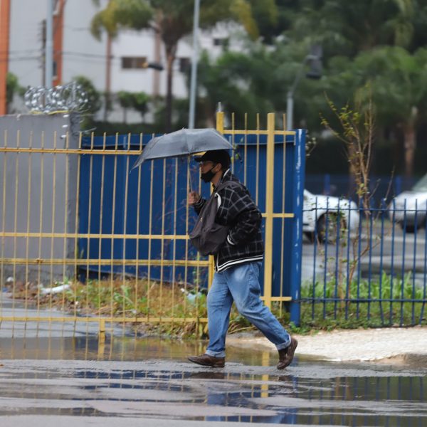 tarde mais fria do ano em Curitiba