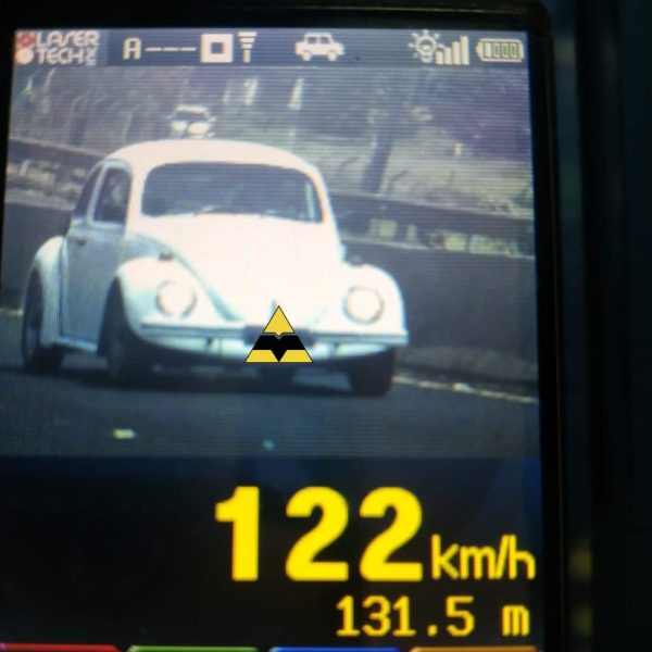 Fusca a 122 km/h em rodovia no Paraná