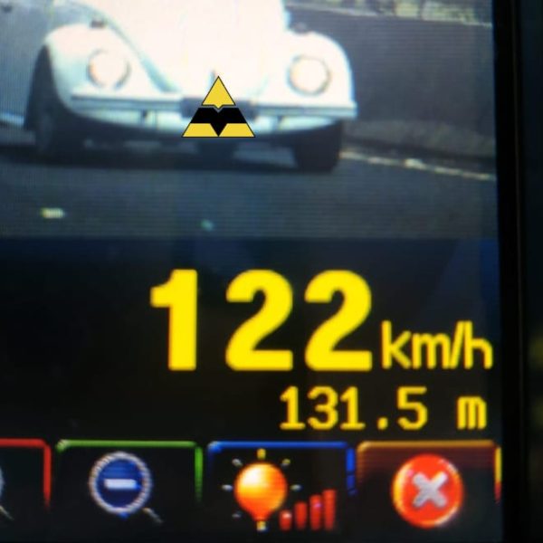 Fusca a 122 km/h em rodovia no Paraná