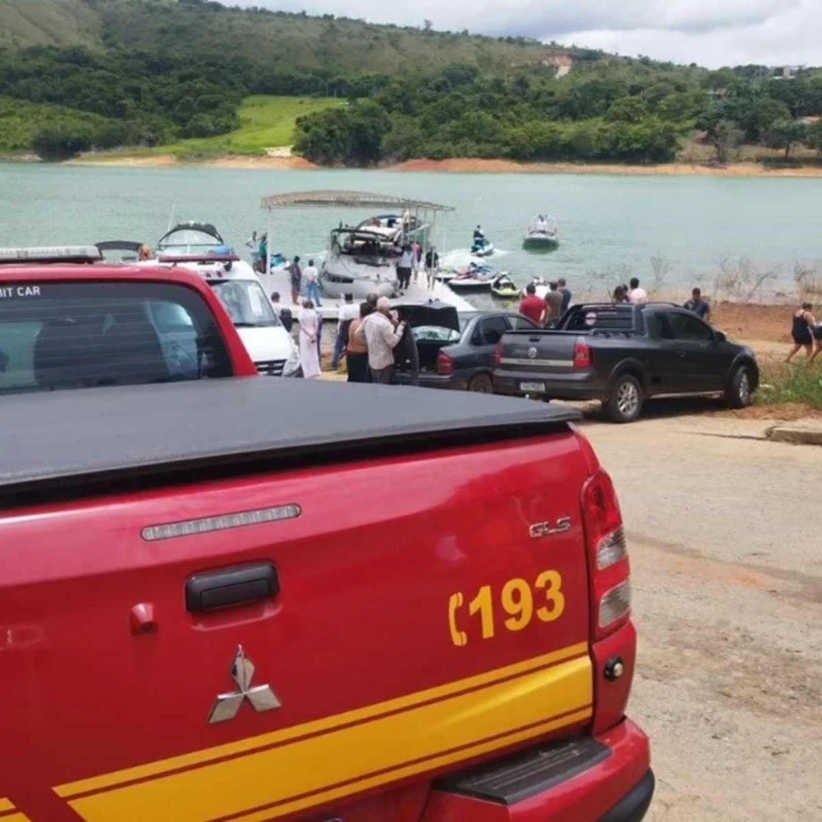  Morre uma das vítimas de helicóptero que caiu em lago 