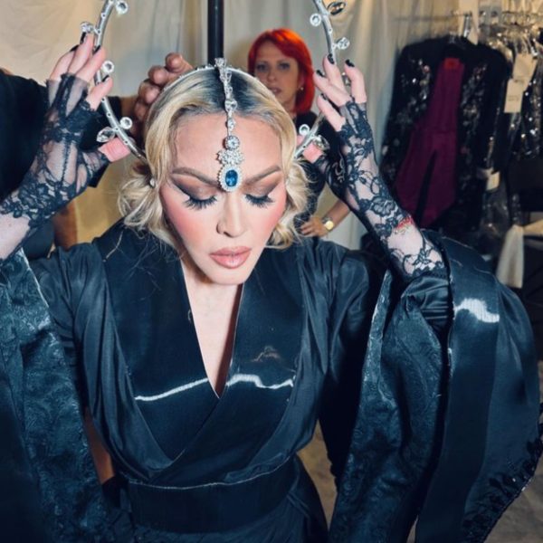 Madonna é processada por fãs