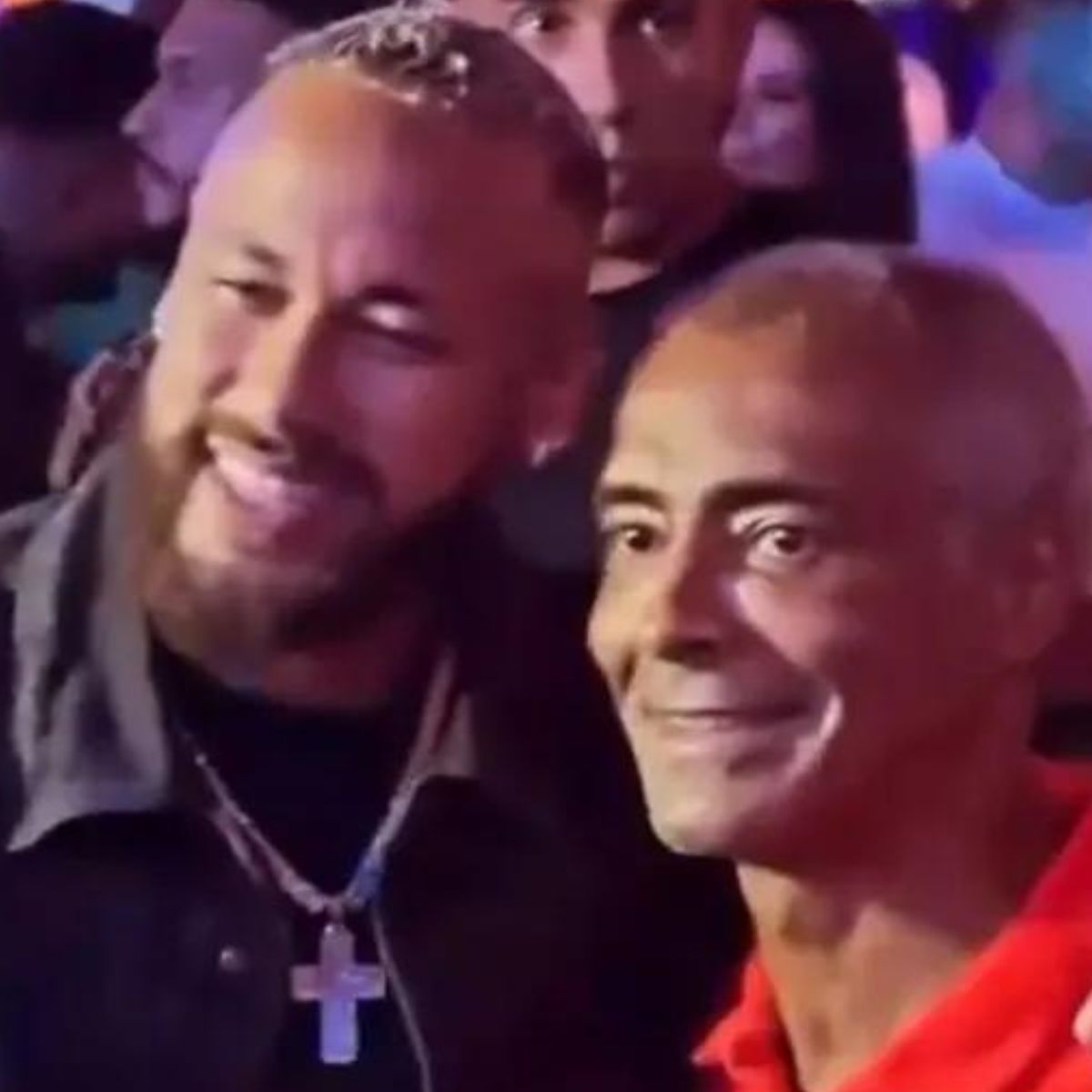  Aparência de Neymar no aniversário de Romário 