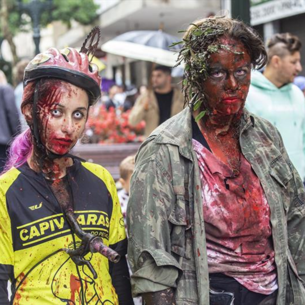 zombie walk curitiba 2024