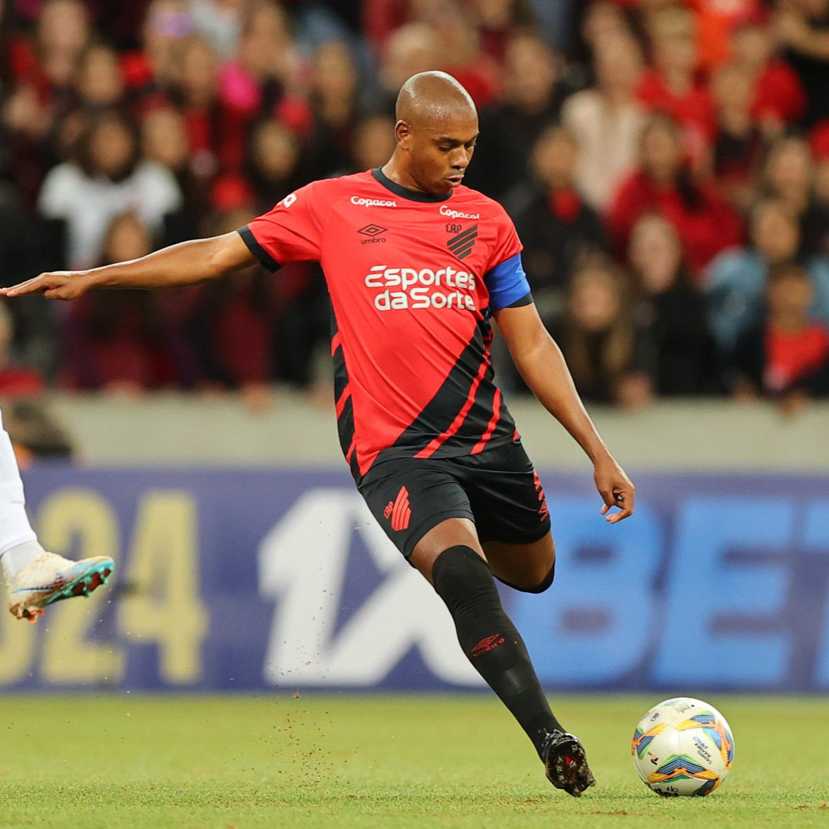  Fernandinho no Athletico 