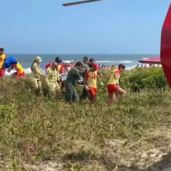 Bombeiros salvaram um homem que se afogou em Guaratuba