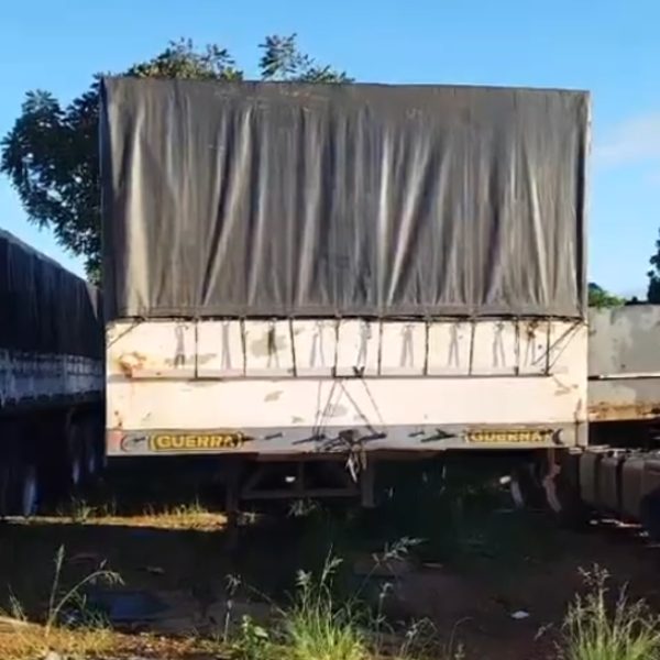 caminhão alvo de operação no paraná