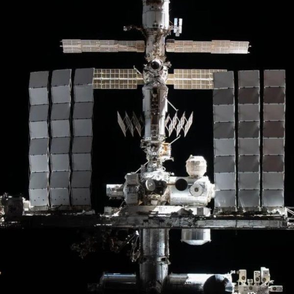 Astronauta russo quebra recorde de maior tempo no espaço