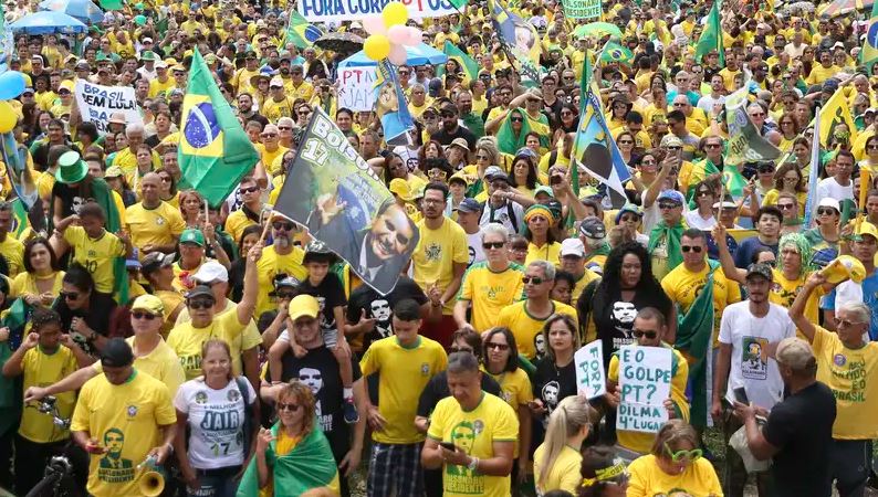  Ato pró-Bolsonaro deve reunir 500 mil pessoas em São Paulo 