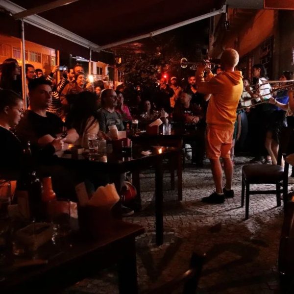 bar distinto cavalheiro, grito de carnaval