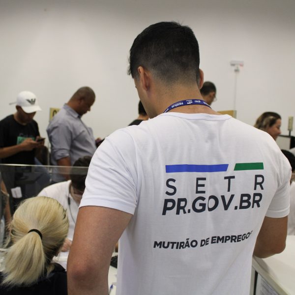 Agências do Trabalhador ofertam 18,7 mil vagas no Paraná