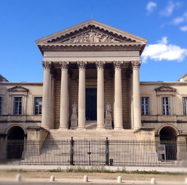 Tribunal de Justiça na França