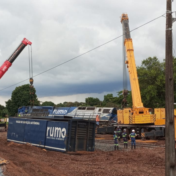 empresa constrói linha férrea provisória em rolândia