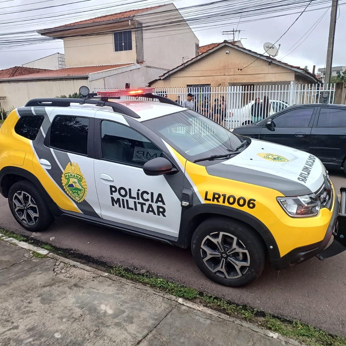  Crime aconteceu na rua Cristiano Strobel e polícia militar esteve no local 