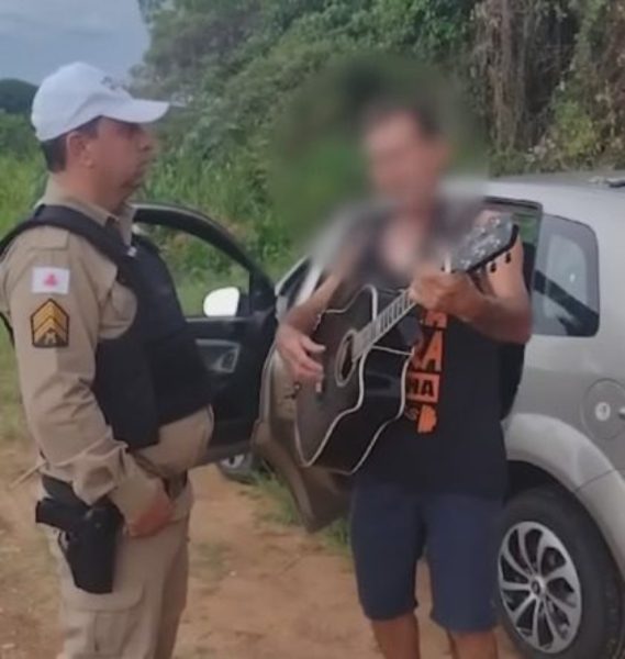 VÍDEO: Motorista bêbado canta “Bruno e Marrone” para policial antes de ser preso