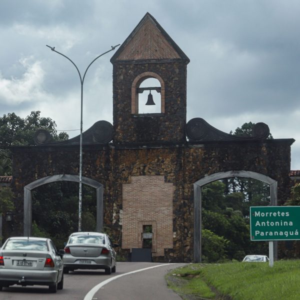 Movimento rodovias estaduais do Paraná