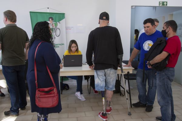 Candidados interessados precisam ir até a Rua da Cidadania do Bairro Novo