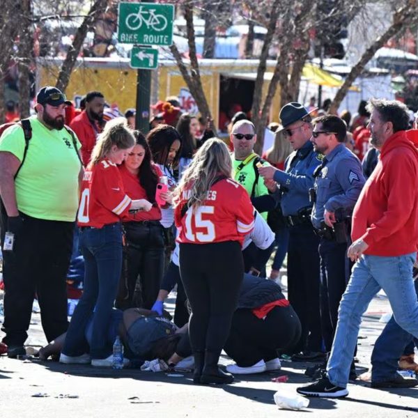 tiroteio durante comemoração do superbowl