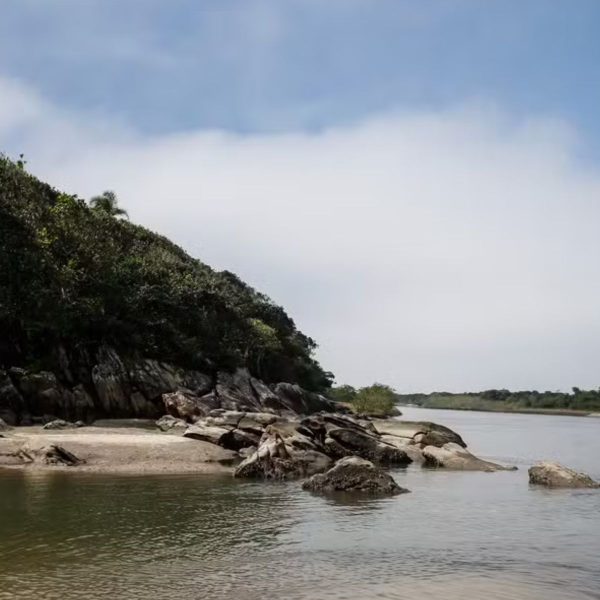 Turista é multado em R$10 mil após ficar perdido em trilha