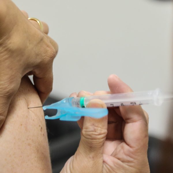 vacina gripe antecipada paraná