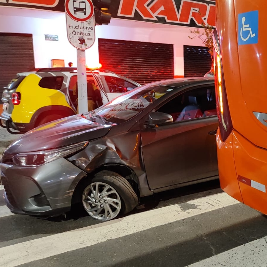  Acidente aconteceu próximo ao cruzamento da Travessa da Lapa com a Rua Visconde de Guarapuava 