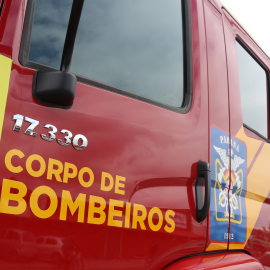 Cabeça d’água atinge cachoeira e mata três pessoas no Paraná, dizem bombeiros-