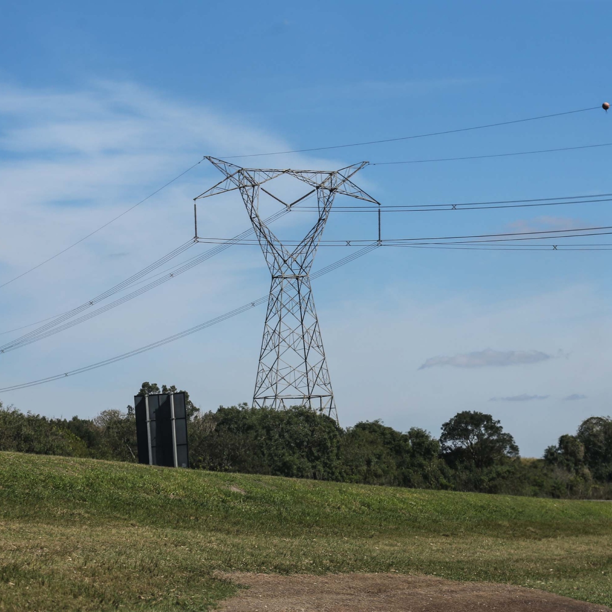  Copel anuncia R$ 20 bi em melhorias na distribuição de energia no Paraná 