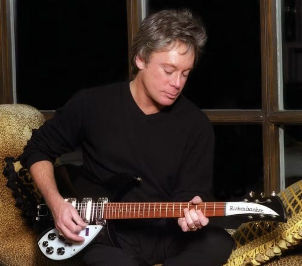 Eric Carmen, cantor de “All by Myself”, morre aos 70 anos