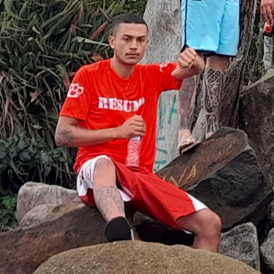  Kevyn era torcedor do Rio Branco e recebeu homenagem da Torcida Uniformizada Camisa Vermelha e Branca 