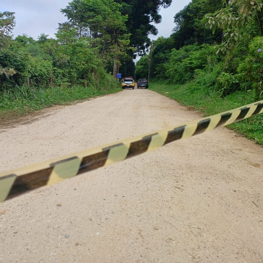  Homem foi encontrado morto em carro de aluguel, em Almirante Tamandaré 