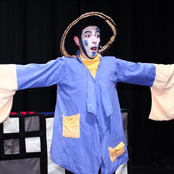Teatro Guairinha recebe espetáculo “O Mágico de Oss