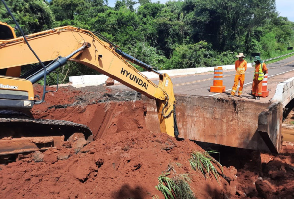 Obras de recuperação da PR-218 no noroeste do Paraná começam