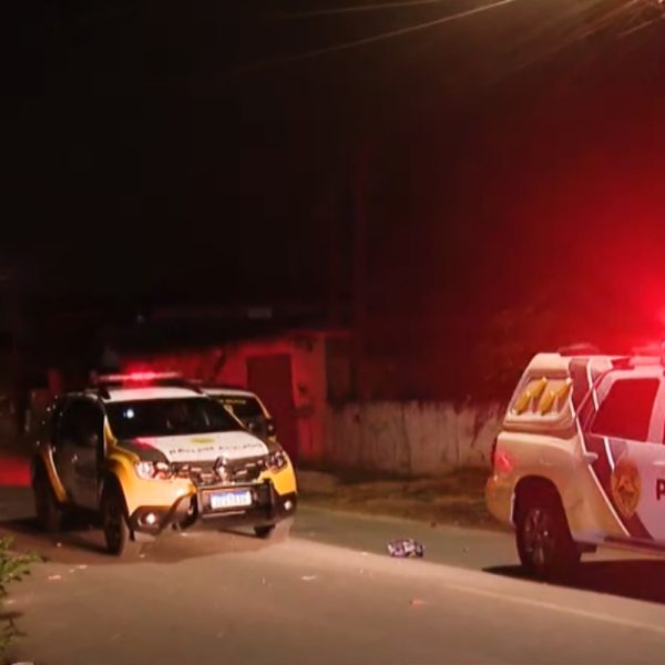  Equipe policial foi alvo de pedradas em São José dos Pinhais 