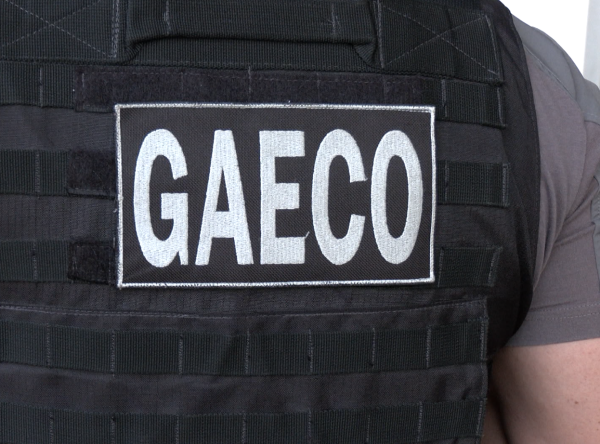 Policial e advogado são alvo de operação do Gaeco contra corrupção --