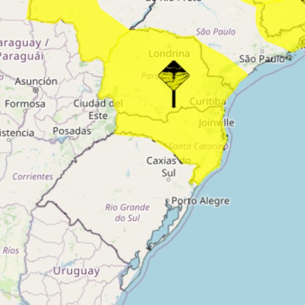 Temporal atinge parte do Paraná nas próximas horas