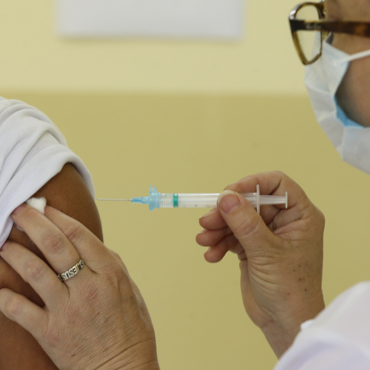  Londrina amplia público vacina contra a dengue 