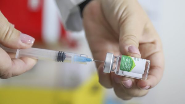 Vacinação contra a gripe será realizada em 104 Unidades de Saúde