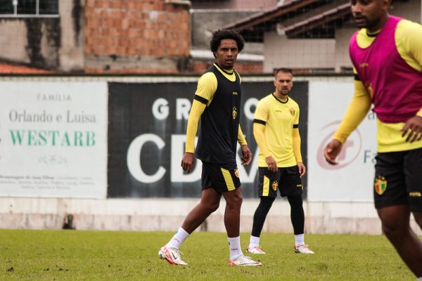 Brusque se prepara para enfrentar o Coritiba no domingo. Foto: Lara Vantzen/Brusque FC