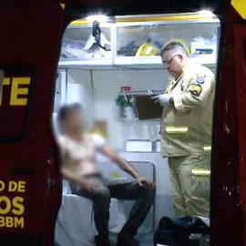 Homem foi esfaqueado após tentativa de assalto no Centro de Curitiba