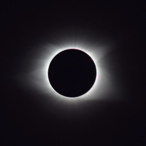 Eclipse solar total no dia 8 de abril de 2024: tudo que você precisa saber