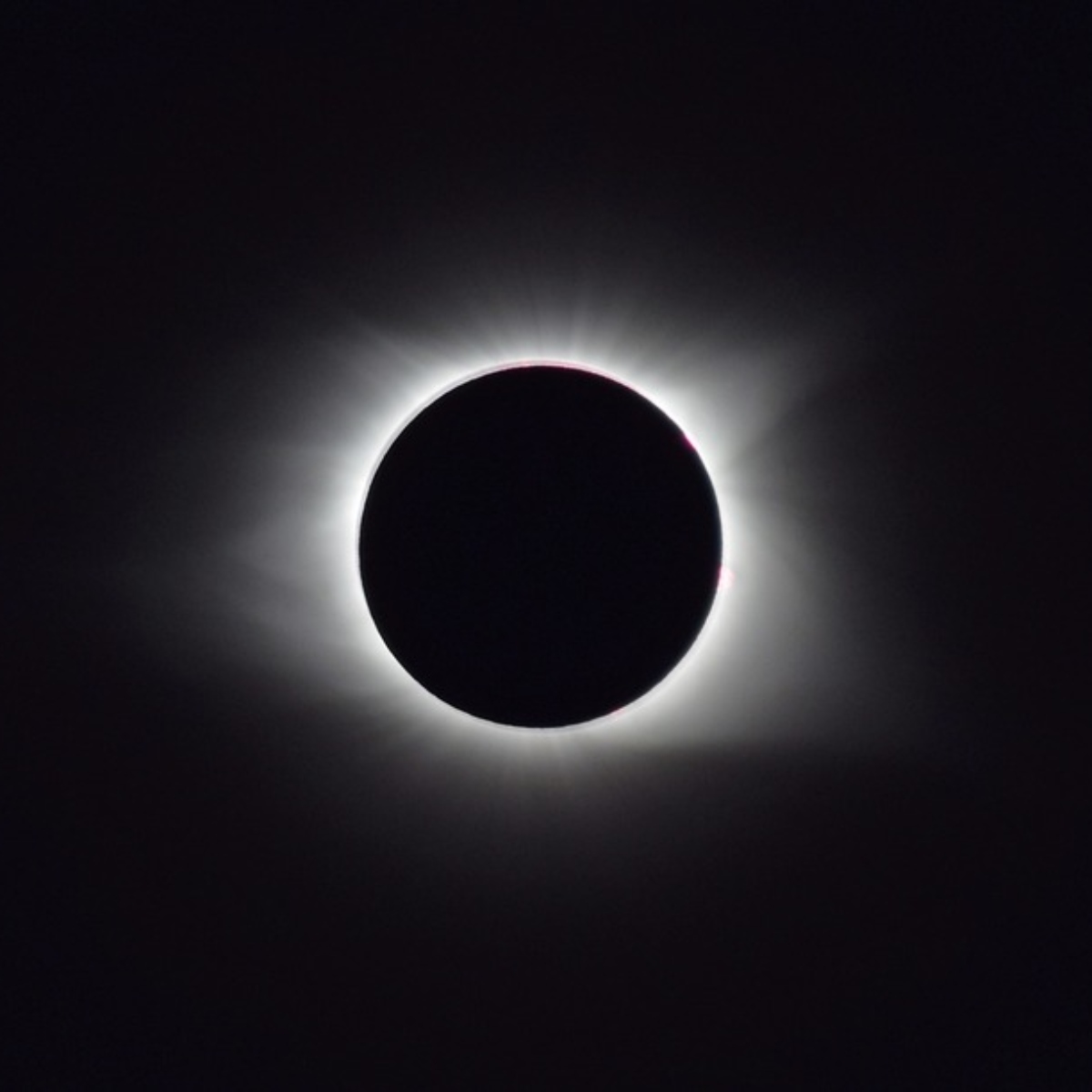  Eclipse solar total no dia 8 de abril de 2024: tudo que você precisa saber 